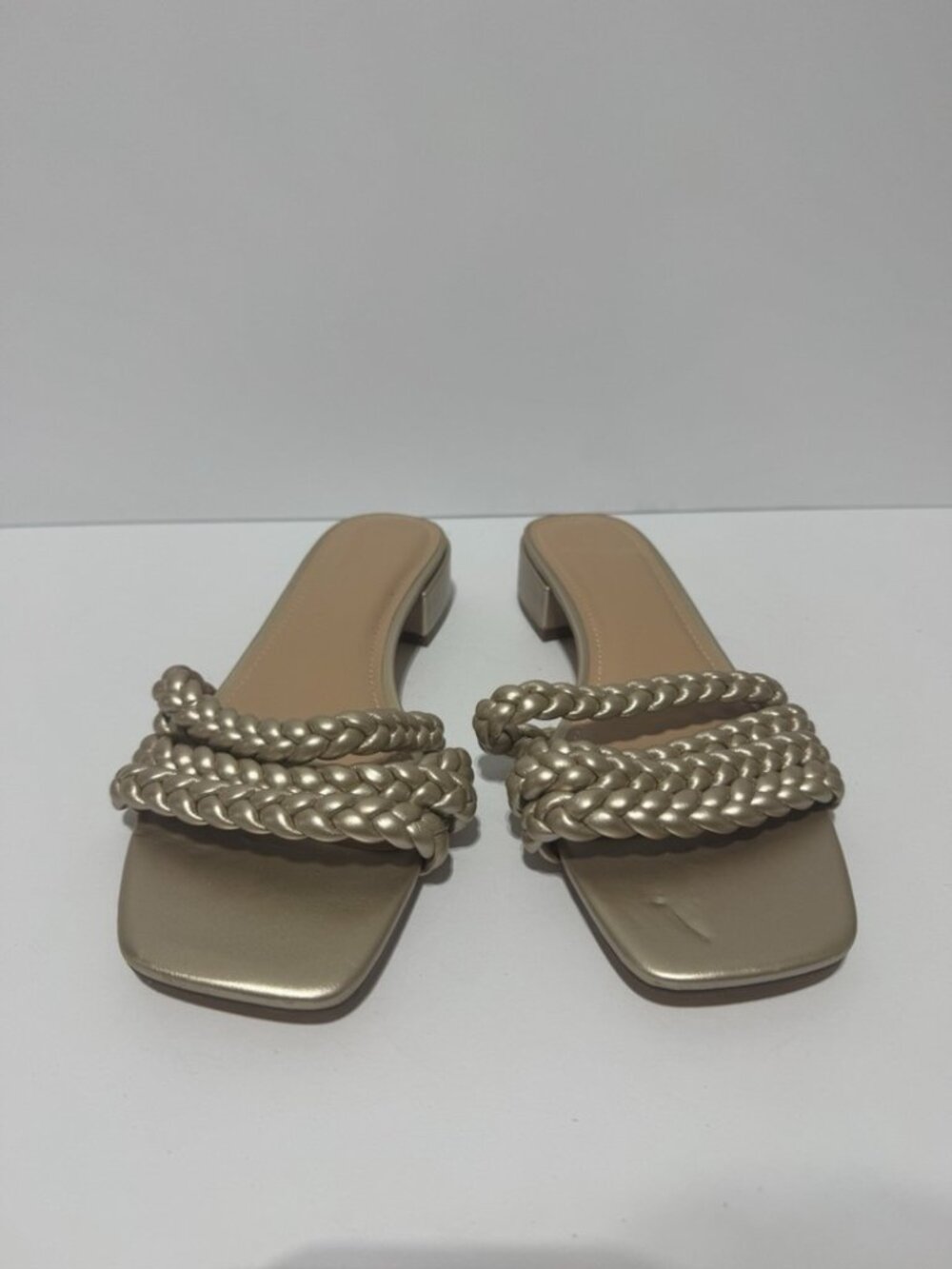 Cushionaire Womens Neary Sandals Size 9m — image 2 of 6